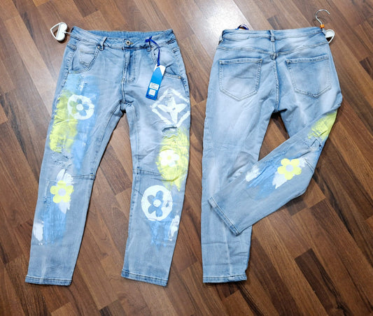 Sexy Woman Jeans - Trendige Damenjeans mit stylischem Print ✨👖💛