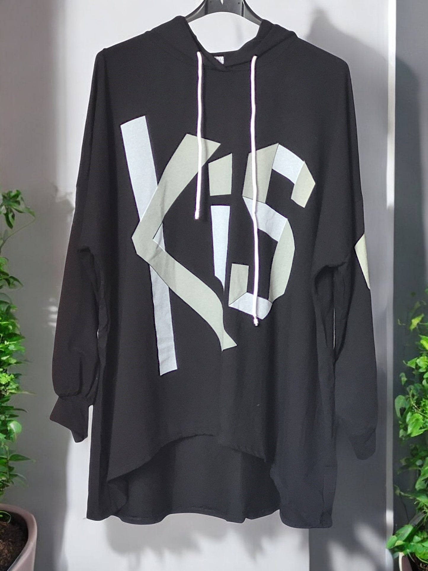 Kapuzen - Pullover Kiss Gr. 44 - 48 in versch. Farben