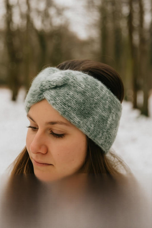 ✨ Kuscheliges Twist-Stirnband – in 5 Farben ✨