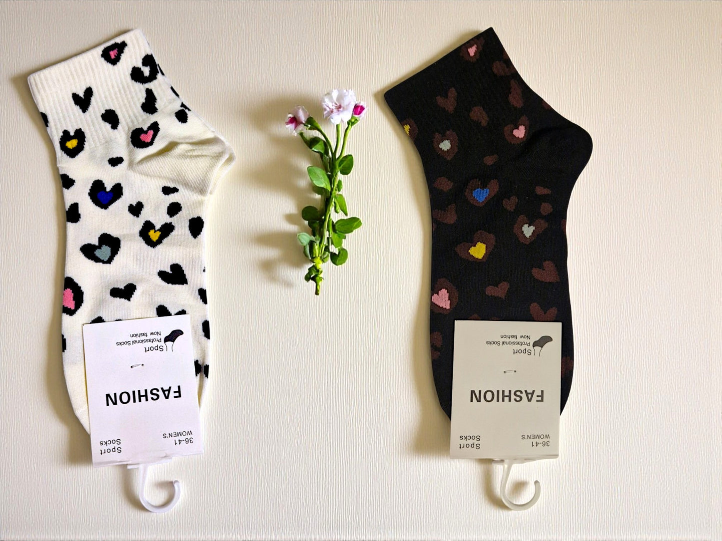 🧦💘 Sport Söckchen mit Herzchen-Print – Gr. 36–41 – 2 Farben zur Auswahl! 🖤🤍