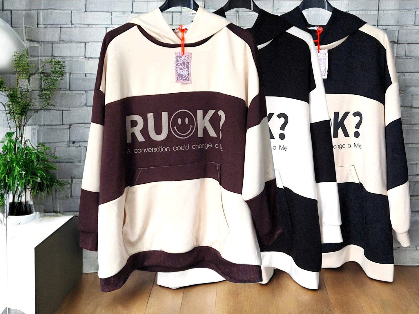 👕 Hoodie "RUOK?" – bis Gr. 48 – in 3 Farben ⚫⚪🖤🤍🤎