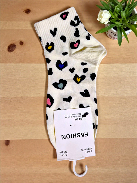 🧦💘 Sport Söckchen mit Herzchen-Print – Gr. 36–41 – 2 Farben zur Auswahl! 🖤🤍