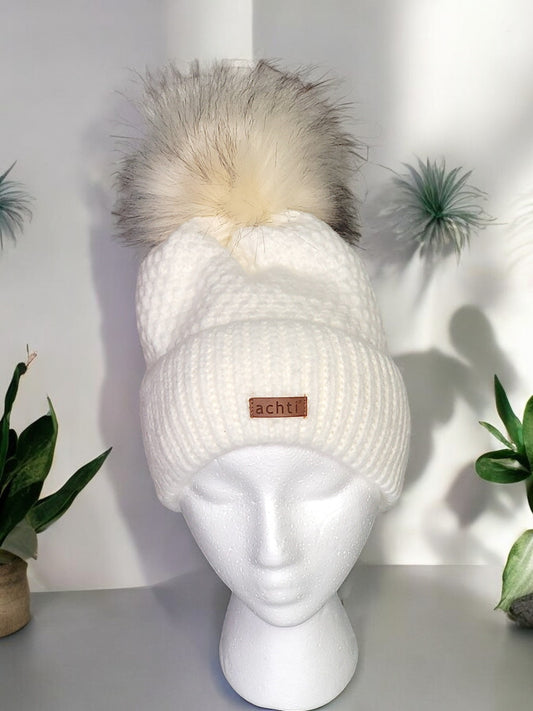 Bommel-Strickmütze in versch. Farben