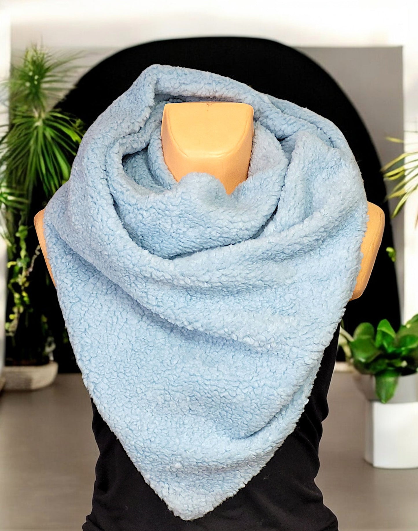 XXL Teddy-Dreiecksschal in versch. Farben