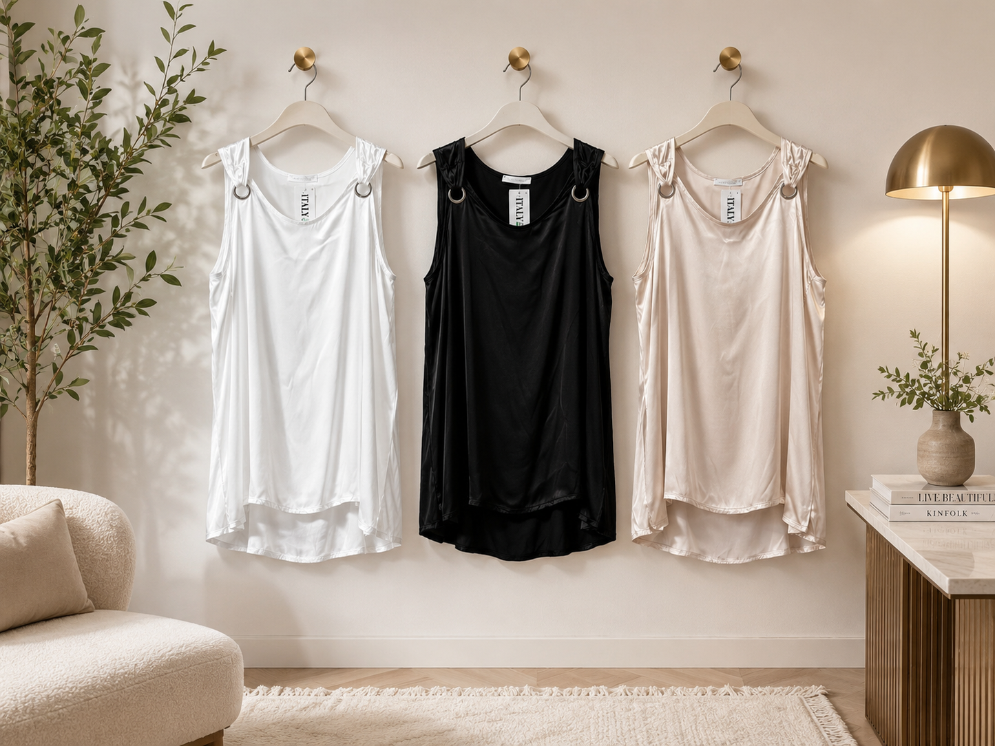✨ Satin-Top mit Ringdetail Gr. 36–42 🤍🖤🥂