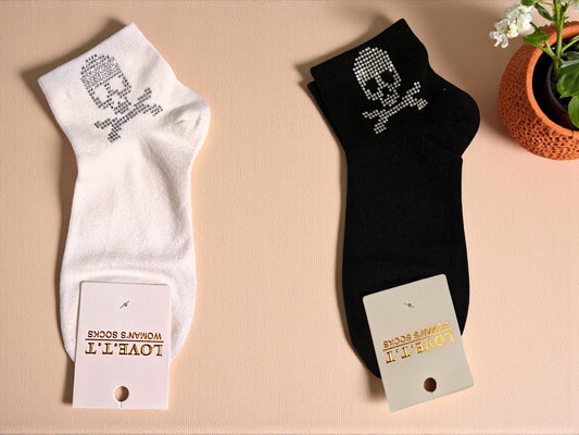 💀✨ Love.T.T Fashion Söckchen – Skull Style – Gr. 36–41 – 2 Farben 🖤🤍