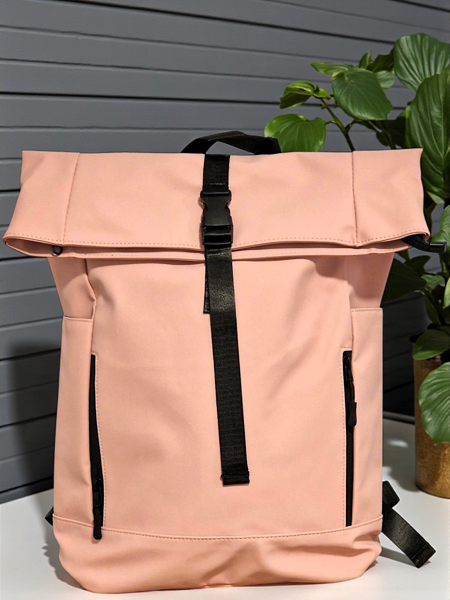 🎒 Wasserabweisender Rolltop-Rucksack – 3 Farben – 46 x 39 x 16 cm 🎒