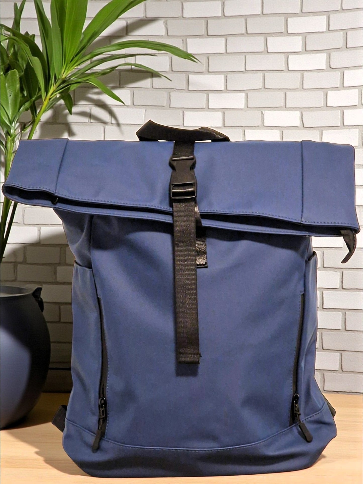 🎒 Wasserabweisender Rolltop-Rucksack – 3 Farben – 46 x 39 x 16 cm 🎒