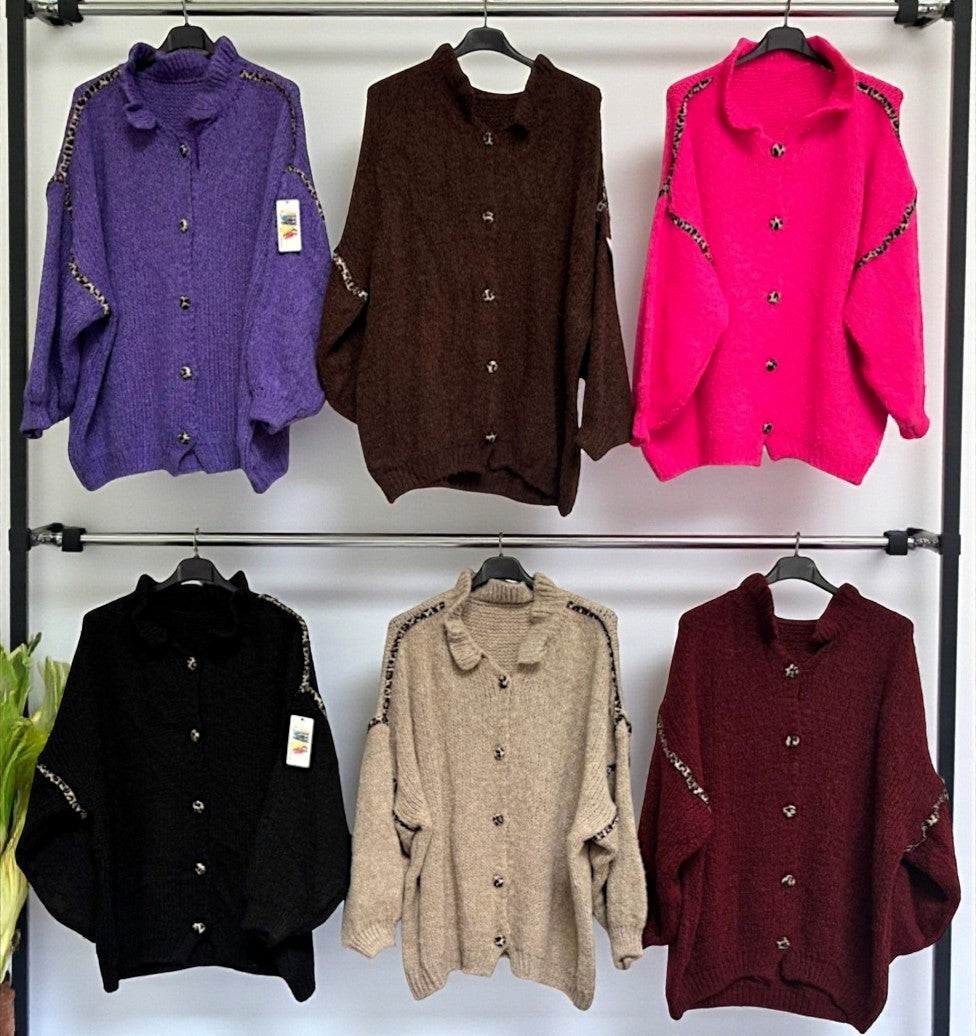 💕 Damen Strickjacke „Lea“ – Oversize Cardigan mit Knöpfen & Leoparden-Detail – Gr. 42–48